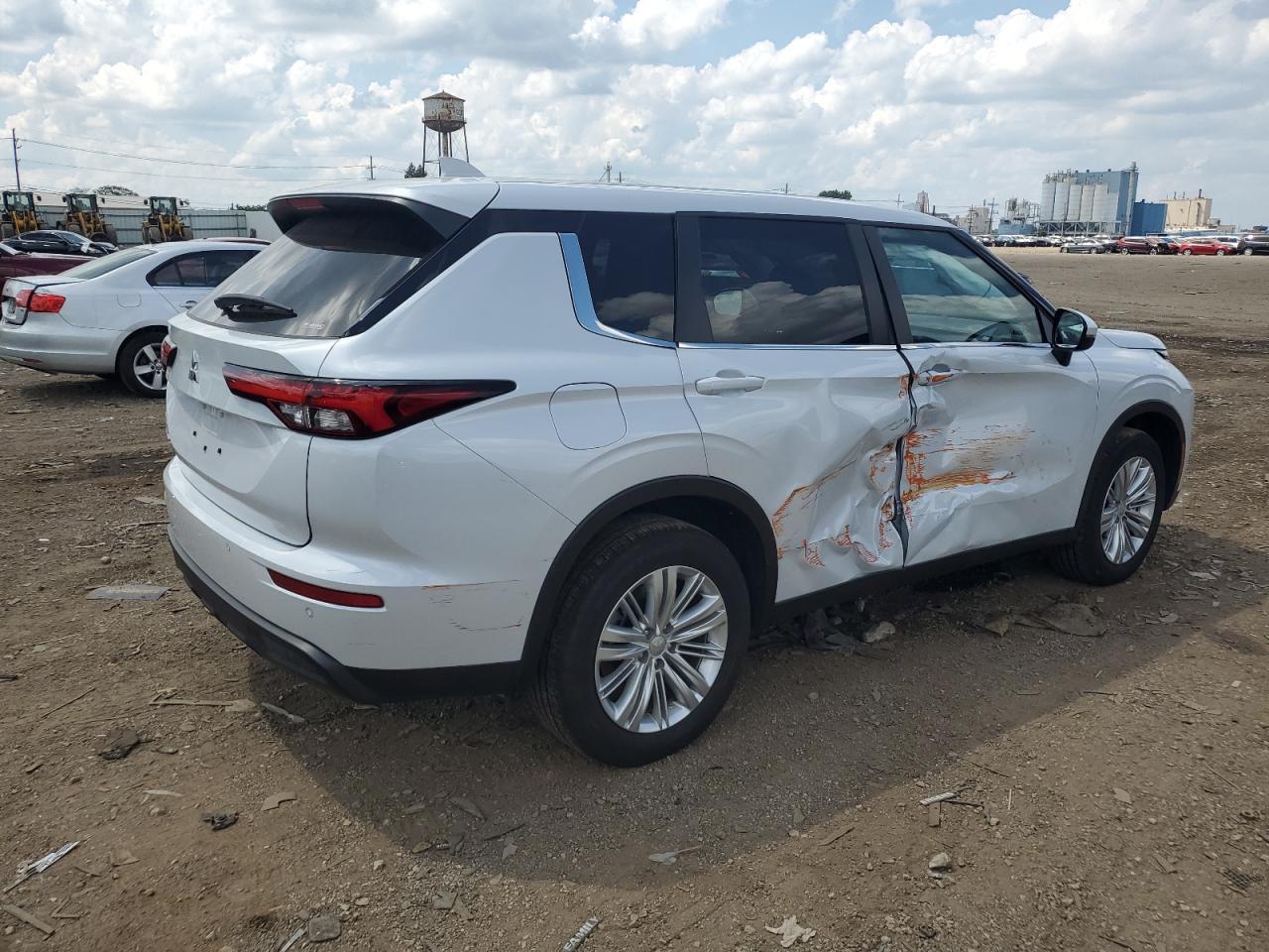 2024 Mitsubishi Outlander Es - Image 3
