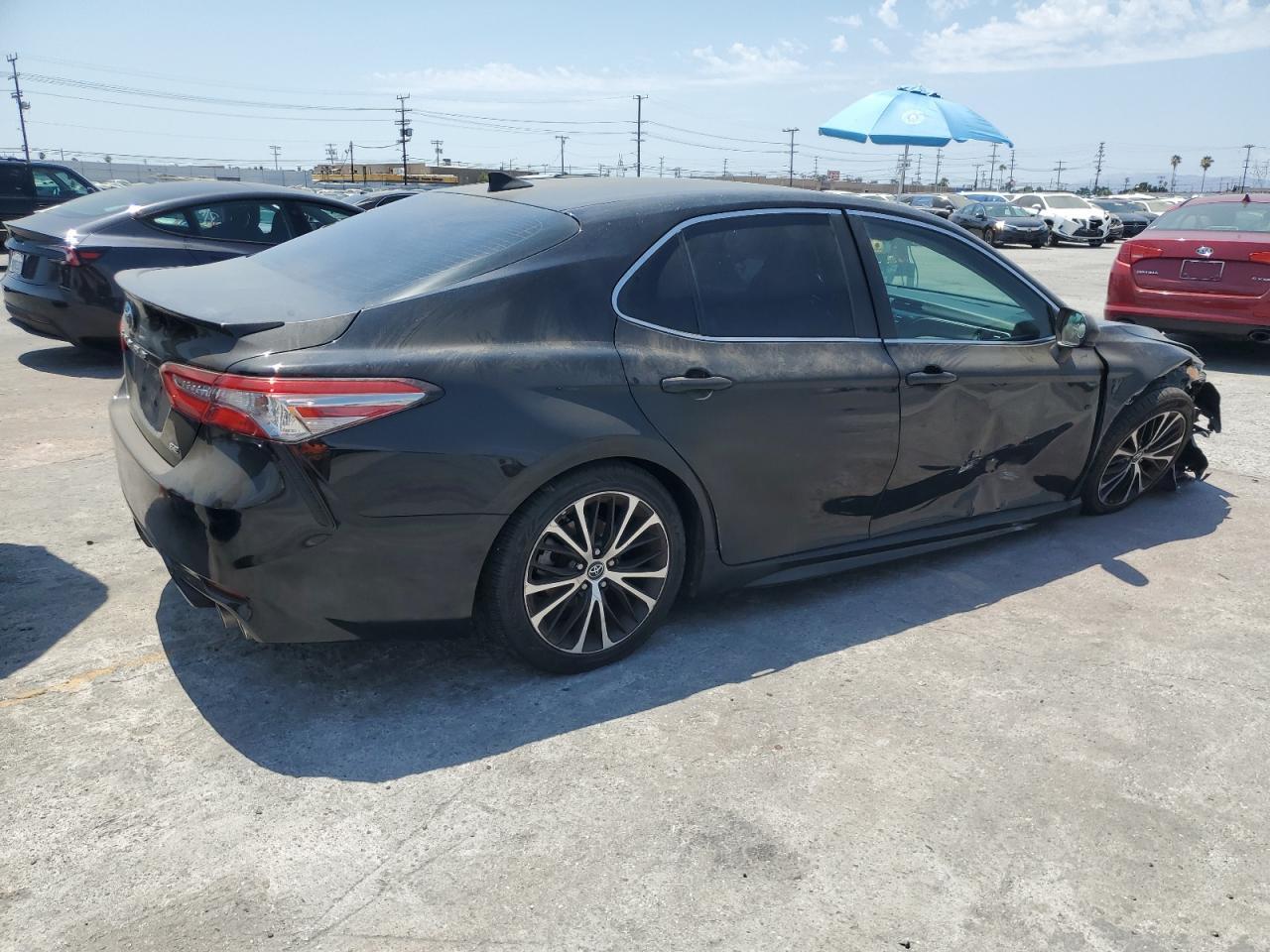 2019 Toyota Camry L - Фото 3