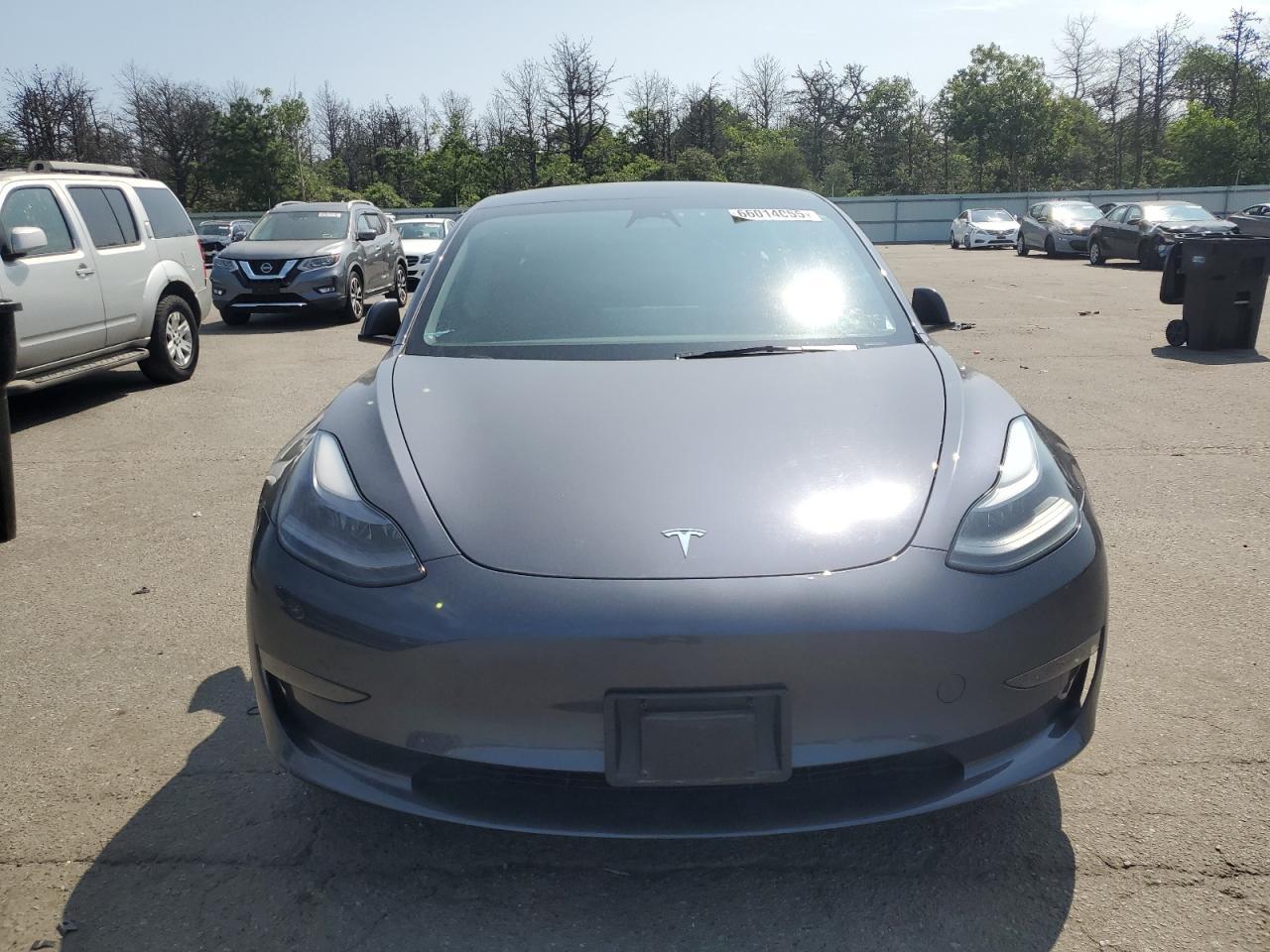 2023 Tesla Model 3 - Фото 5