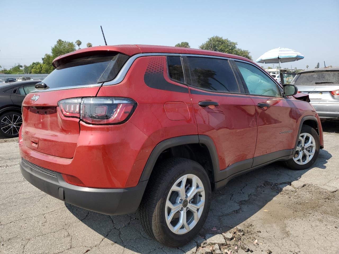 2025 Jeep Compass Sport - Фото 3