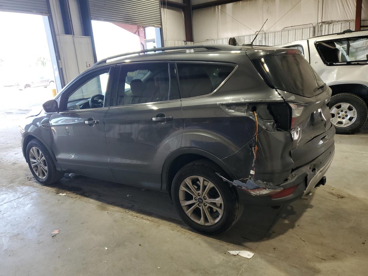 2018 Ford Escape Se - Фото 2