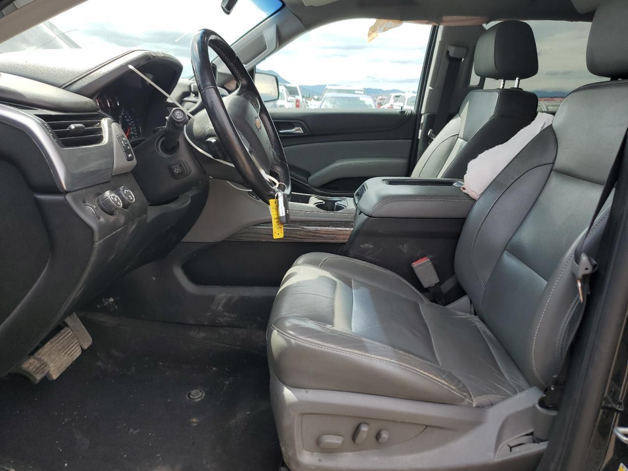 2019 Chevrolet Suburban K1500 Lt - Image 7