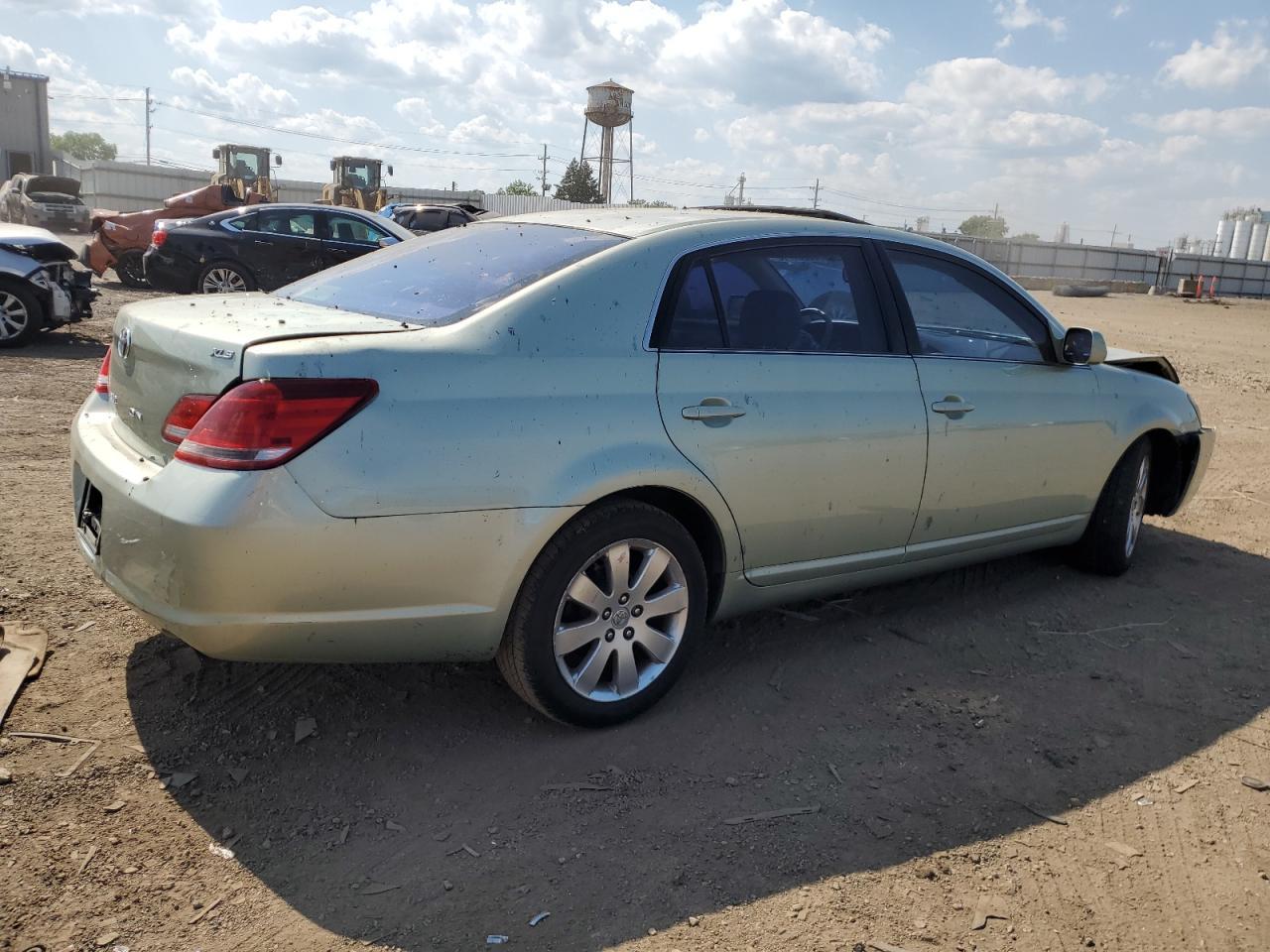2006 Toyota Avalon Xl - Image 3