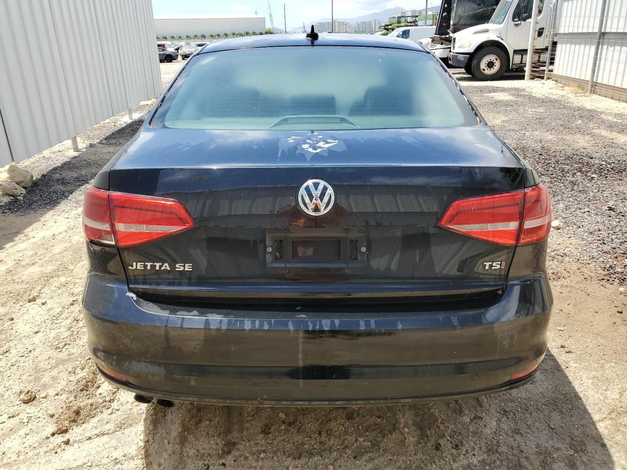 2015 Volkswagen Jetta Se - Image 6