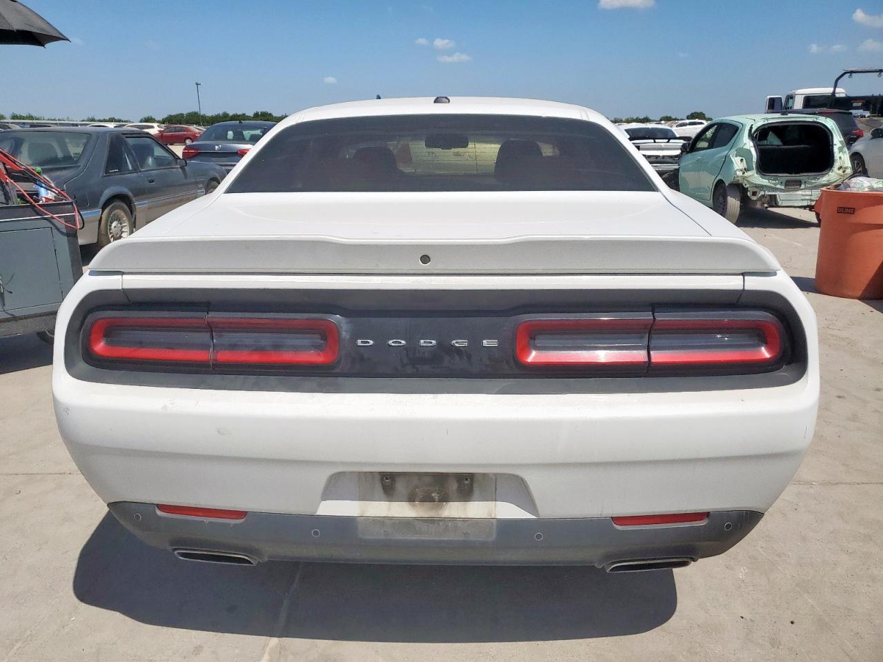 2015 Dodge Challenger Sxt - Фото 6