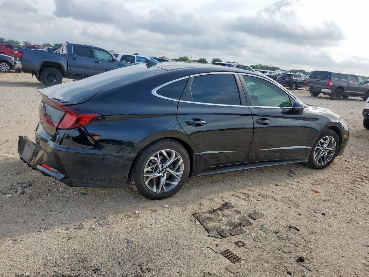 2021 Hyundai Sonata Sel - Фото 3