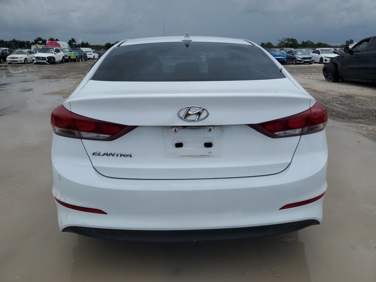 2018 Hyundai Elantra Sel - Фото 6