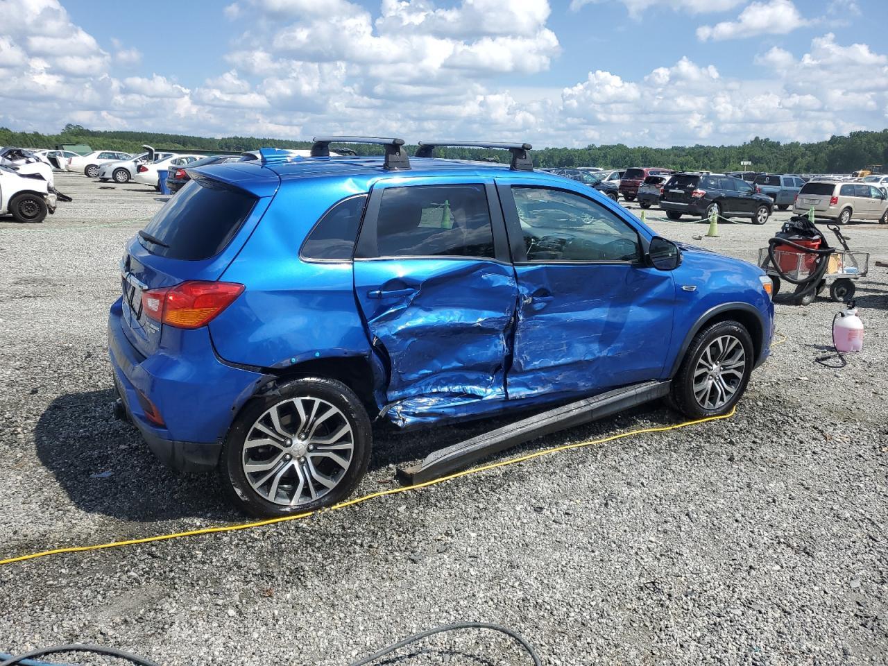 2018 Mitsubishi Outlander Sport Es - Фото 3