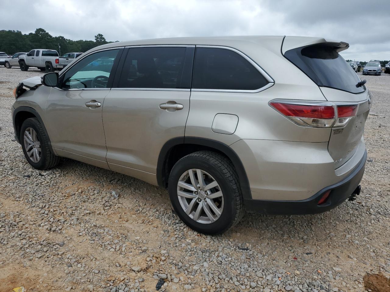 2014 Toyota Highlander Le - Фото 2