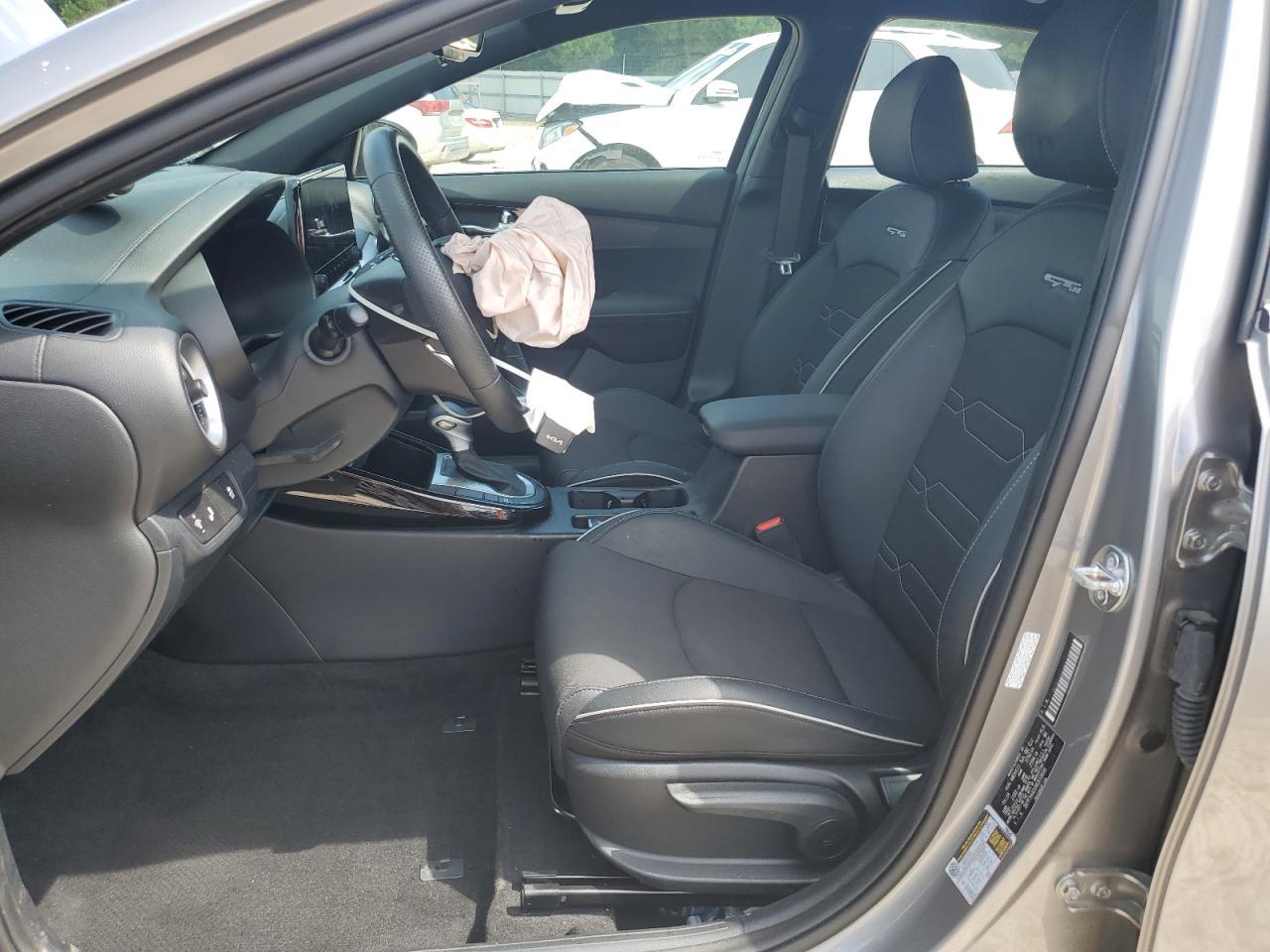 2024 Kia Forte Gt Line - Фото 7