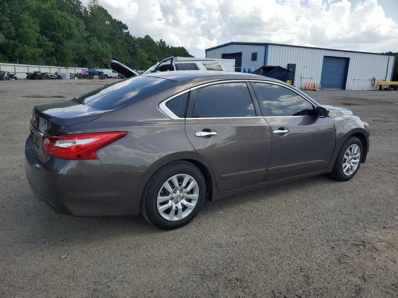 2017 Nissan Altima 2.5 - Фото 3