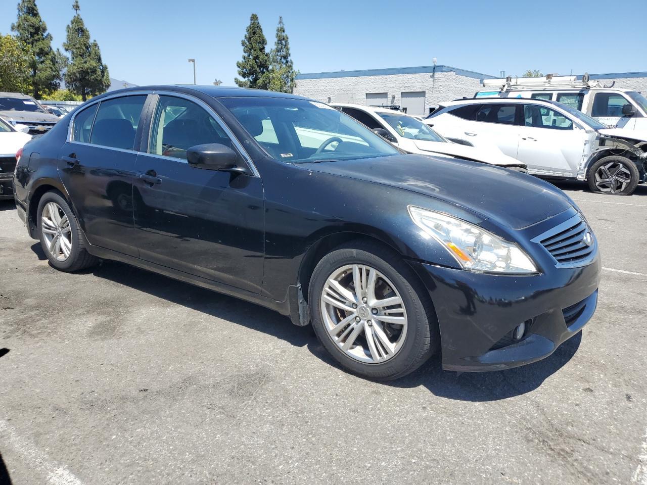 2010 Infiniti G37 Base - Фото 4