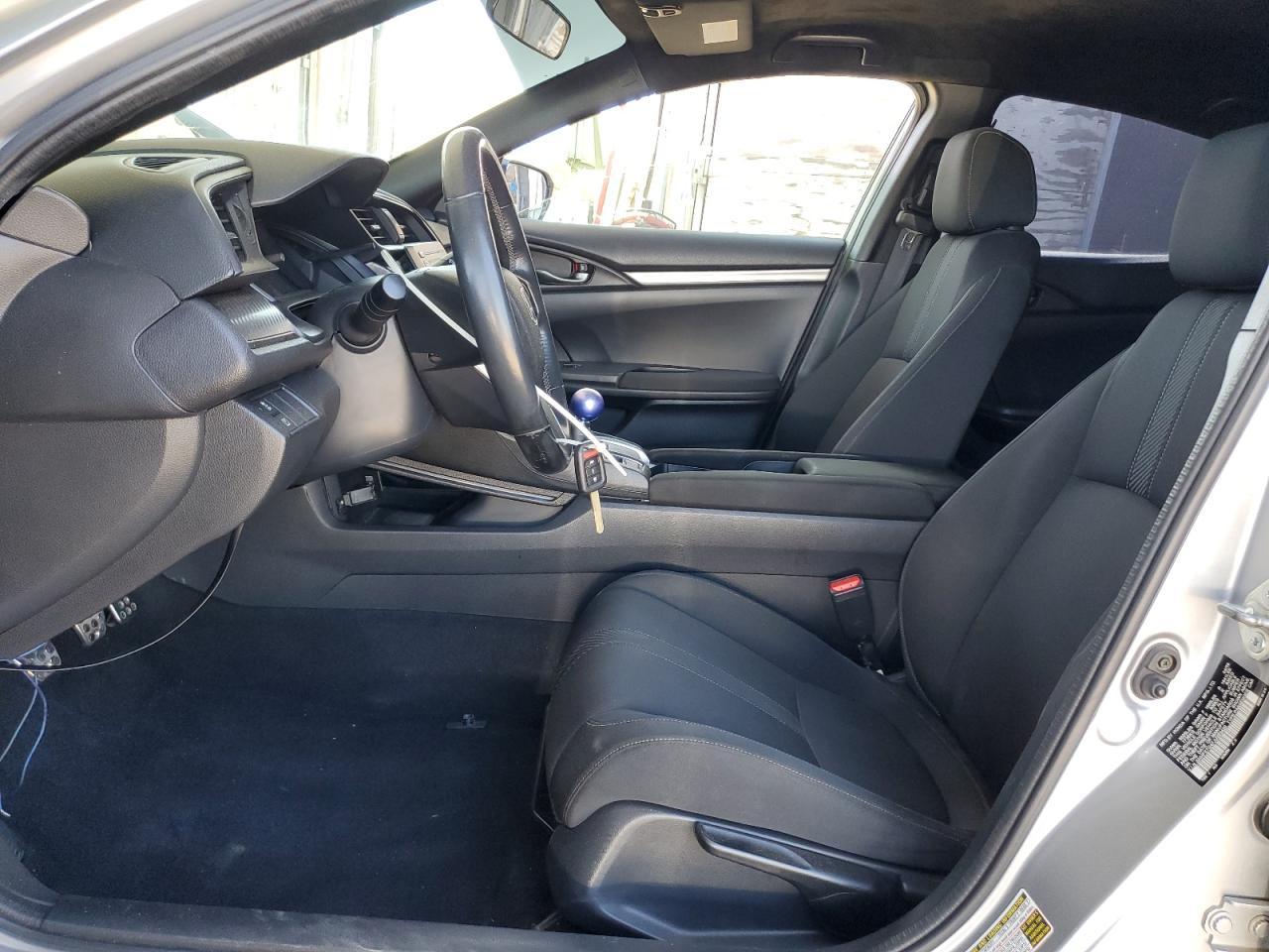 2018 Honda Civic Sport - Image 7