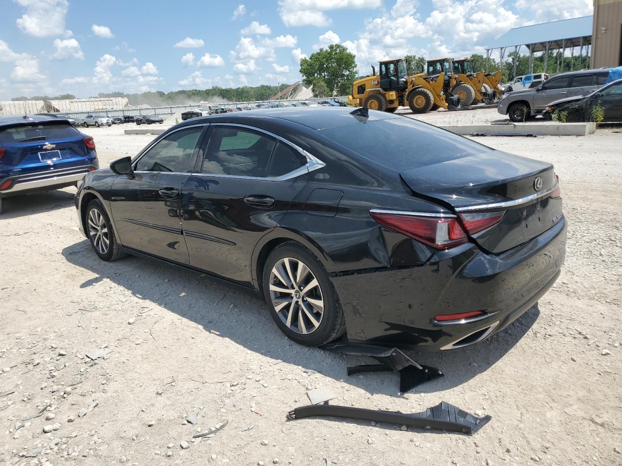 2019 Lexus Es 350 - Фото 2