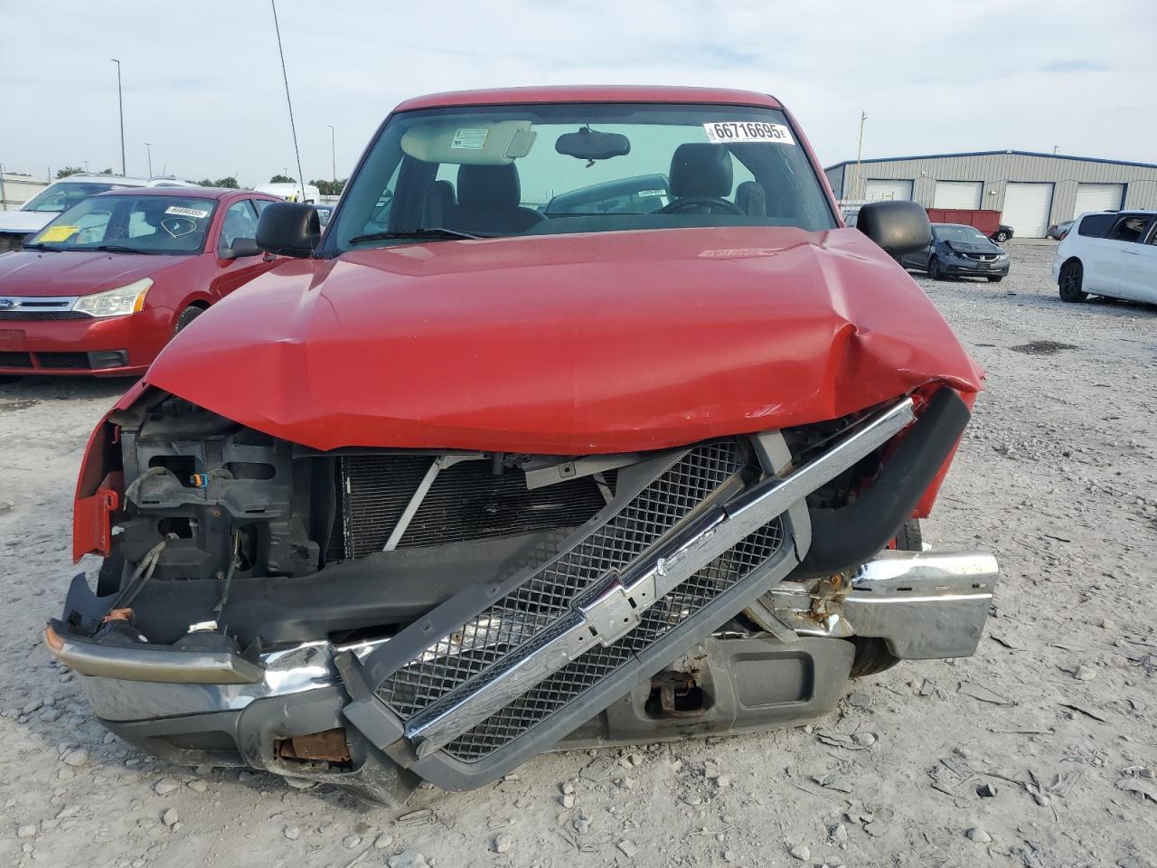 2004 Chevrolet Silverado C1500 - Image 5