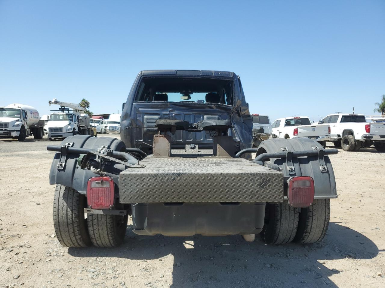 2023 Ram 3500 - Image 6