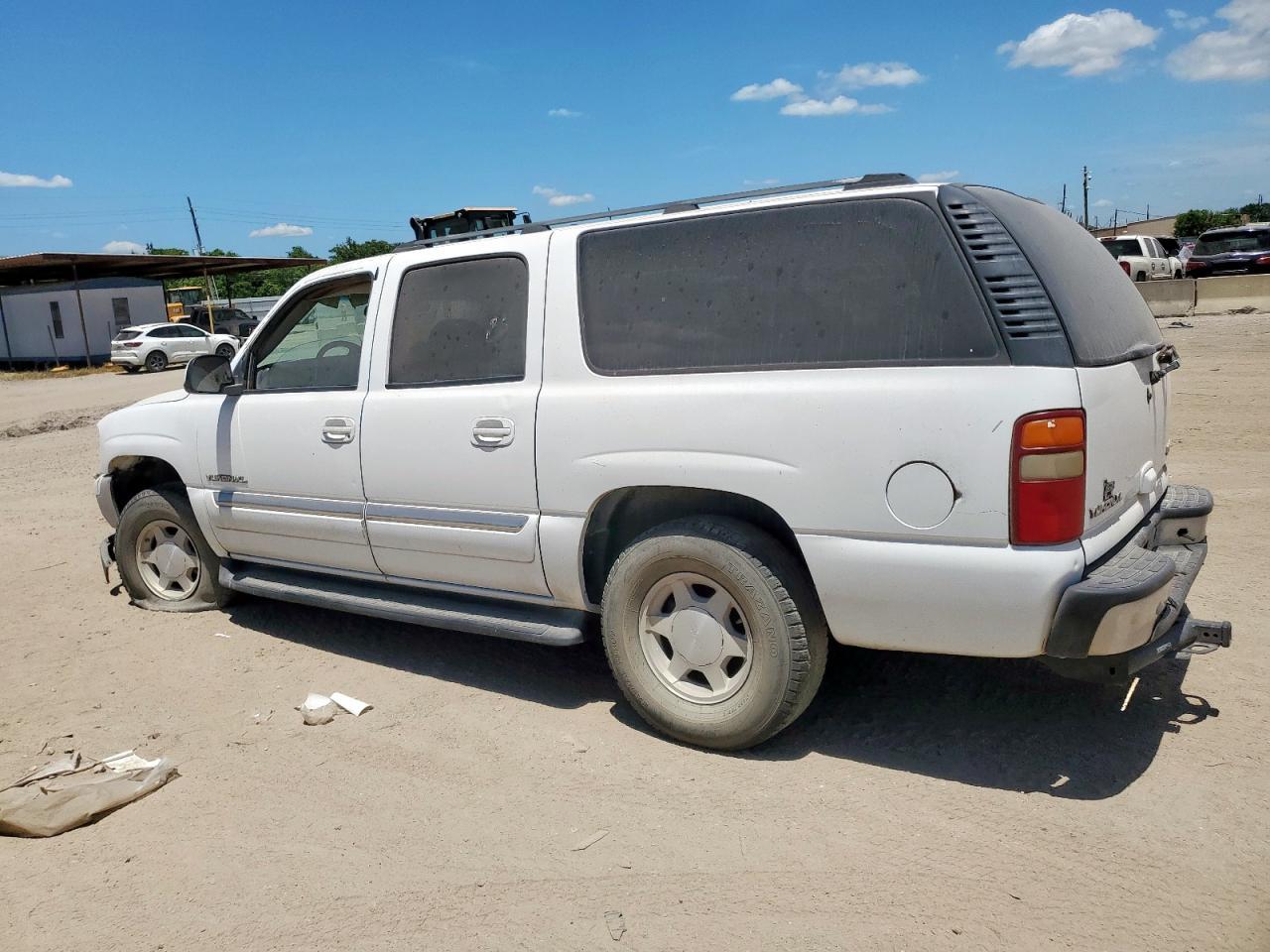 2003 GMC Yukon Xl C1500 - Фото 2