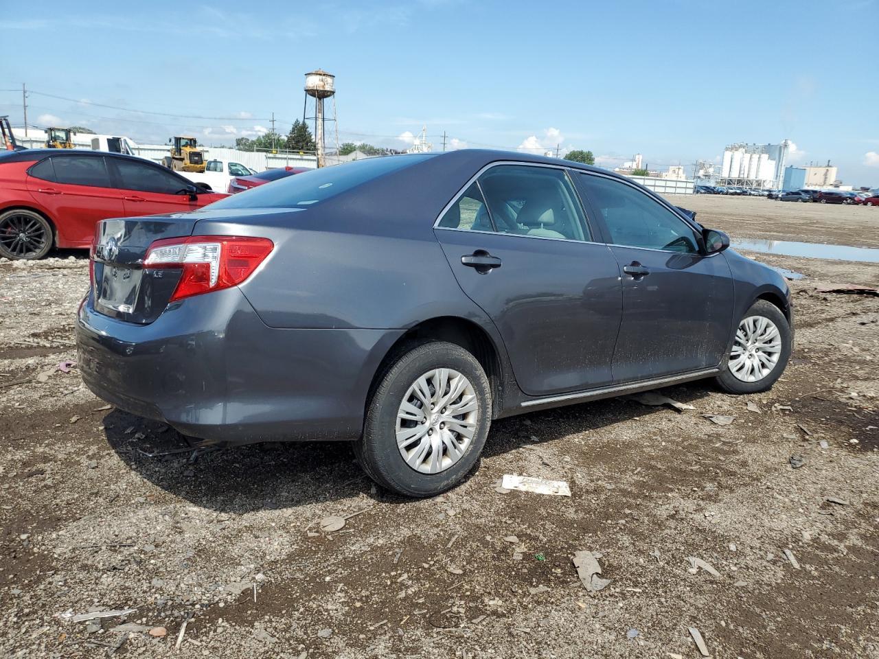 2014 Toyota Camry L - Фото 3