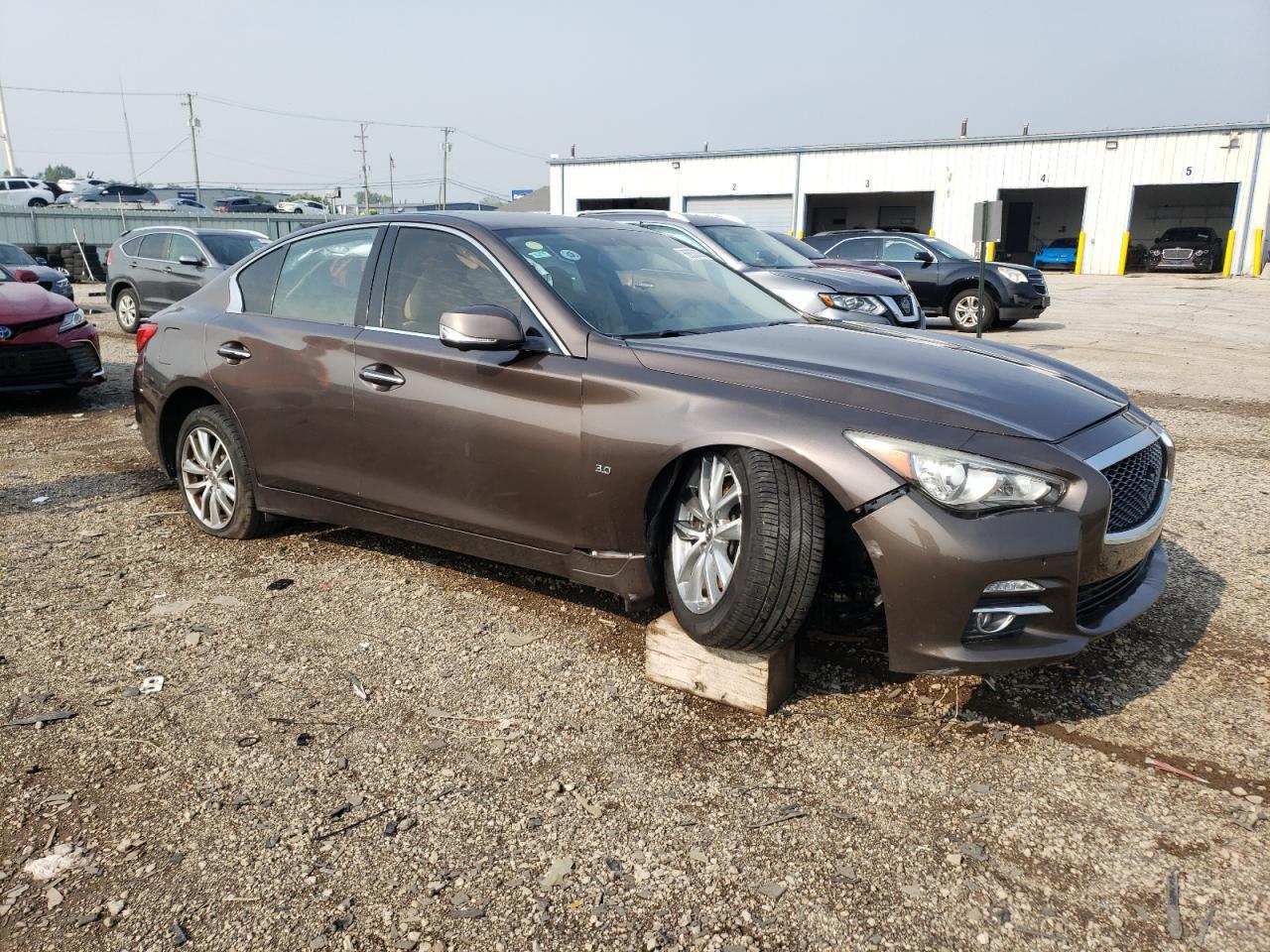 2017 Infiniti Q50 Premium - Фото 4