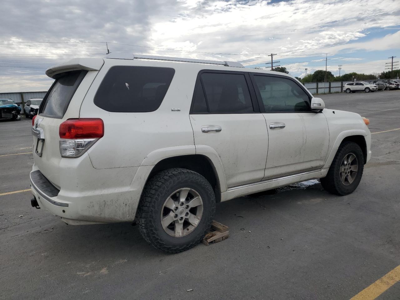 2011 Toyota 4Runner Sr5 - Image 3