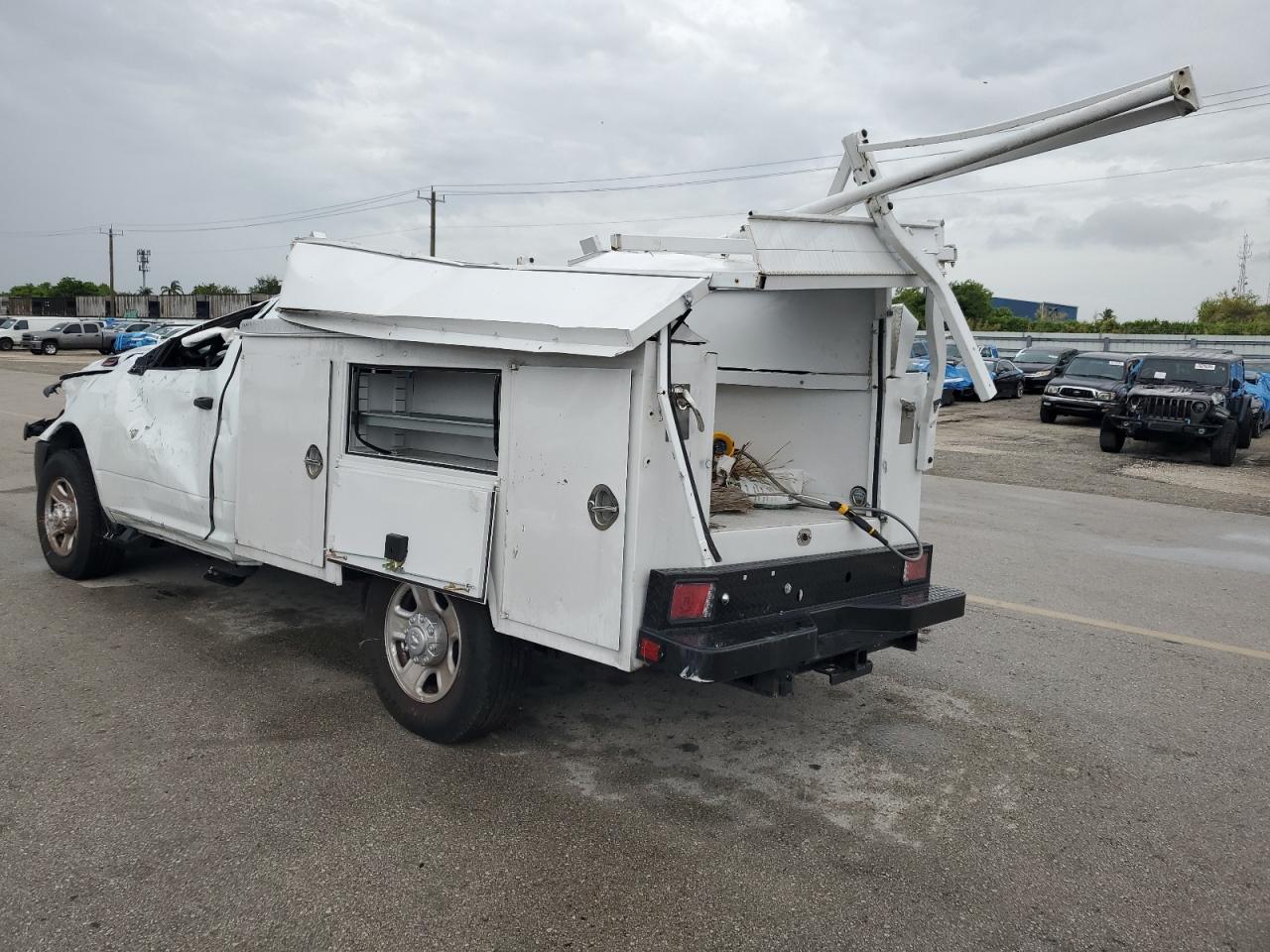 2024 Ram 2500 Tradesman - Фото 2