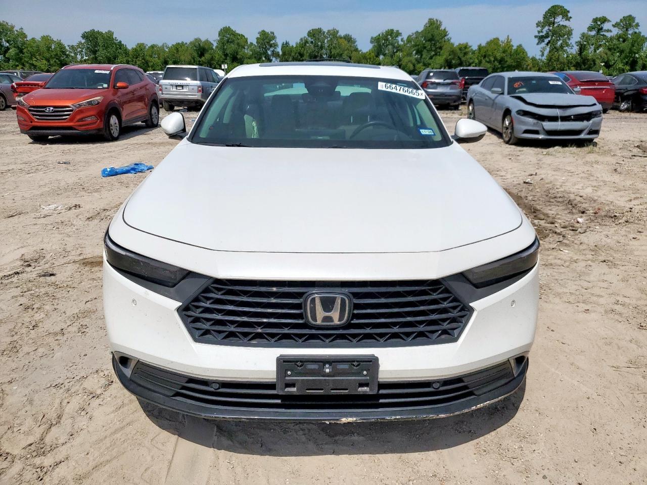 2025 Honda Accord Touring Hybrid - Фото 5