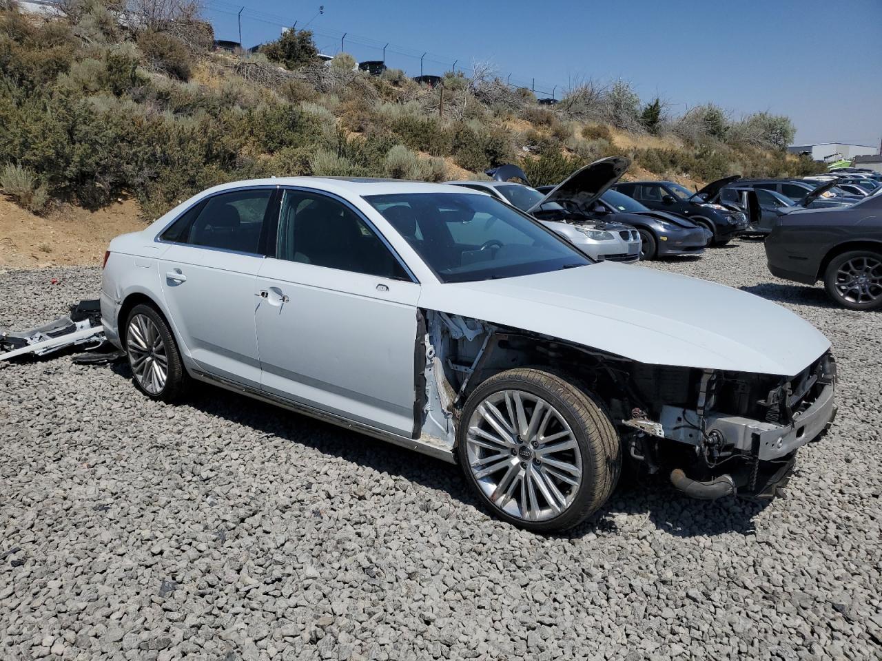 2017 Audi A4 Premium Plus - Фото 4