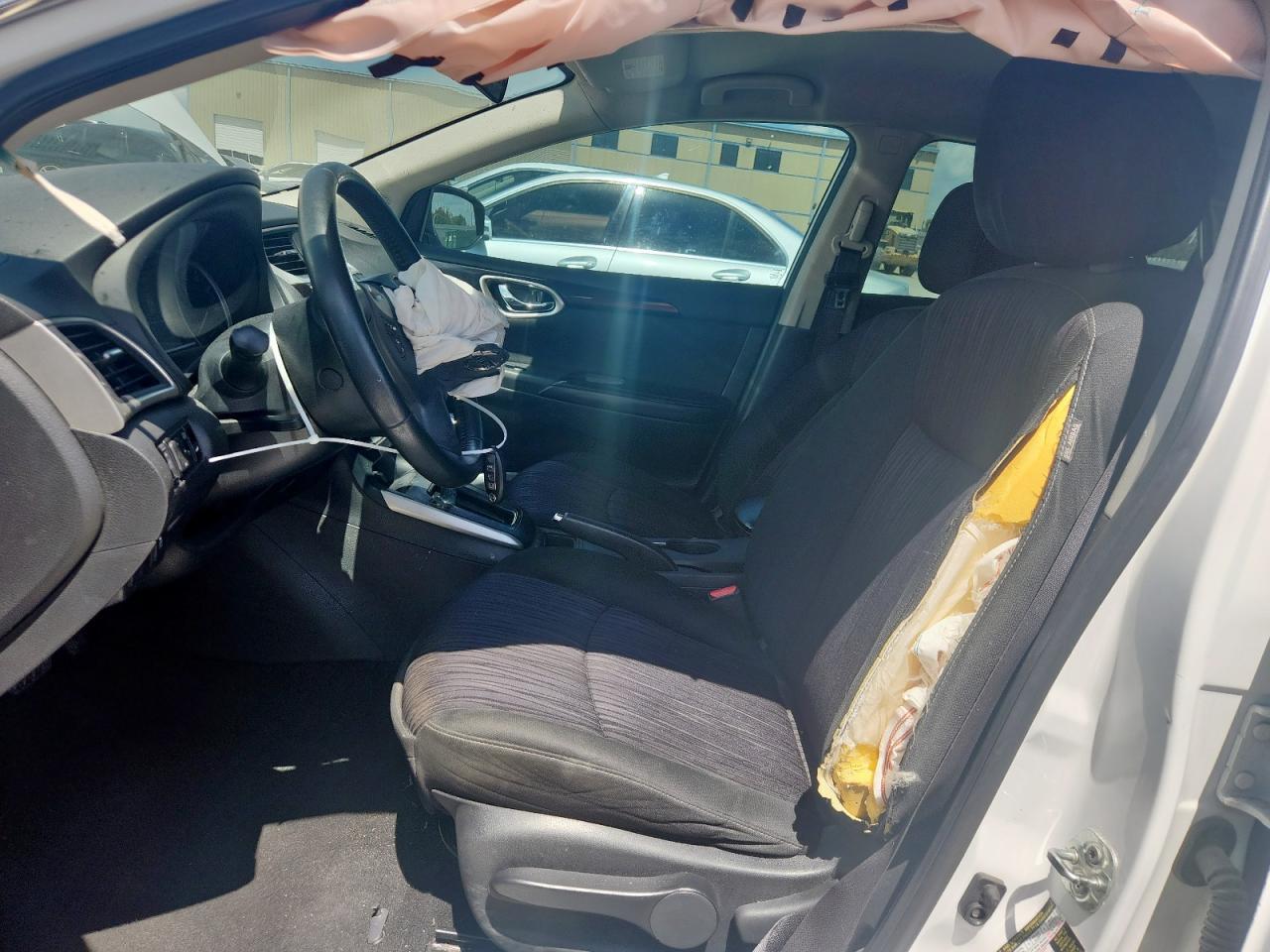 2019 Nissan Sentra S - Image 7