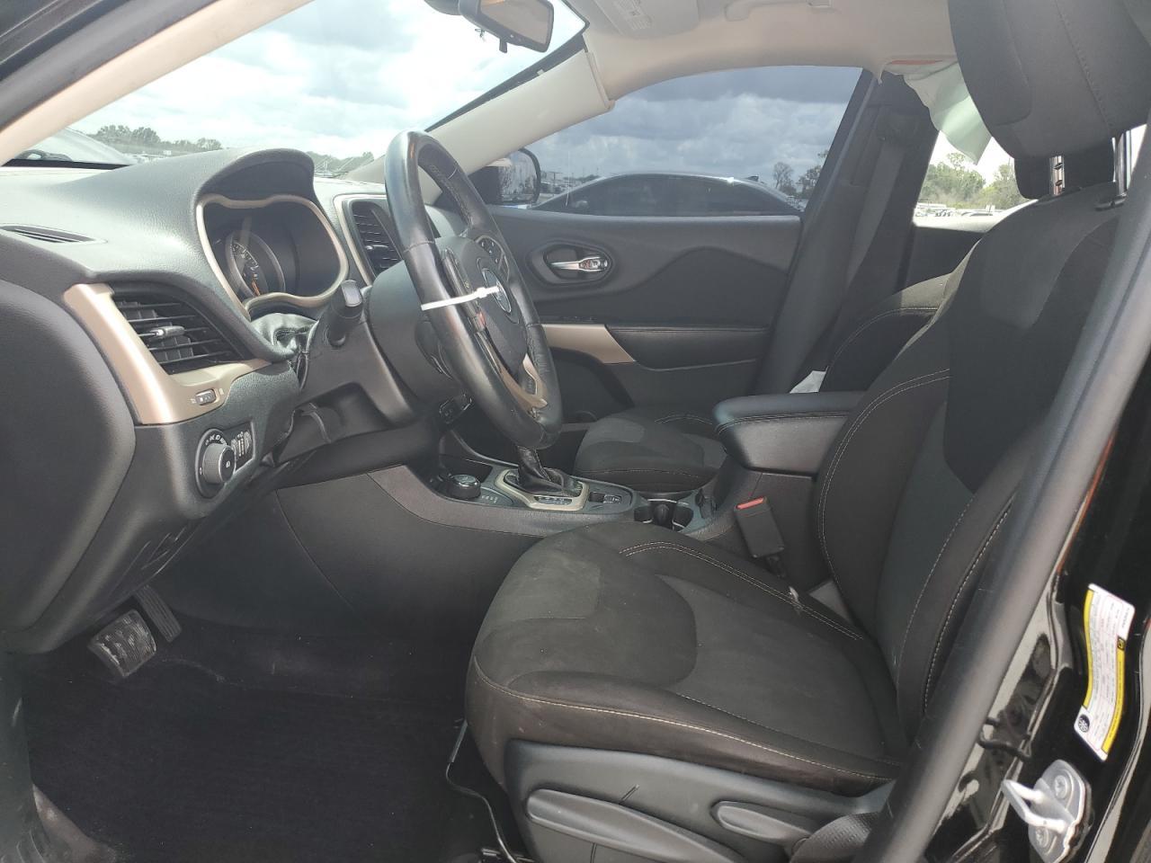 2017 Jeep Cherokee Latitude - Фото 7