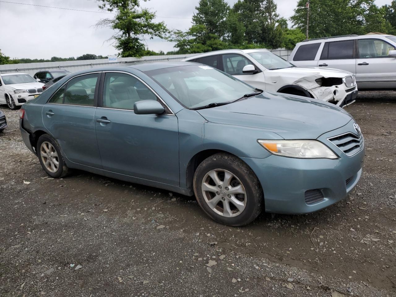 2011 Toyota Camry Base - Фото 4