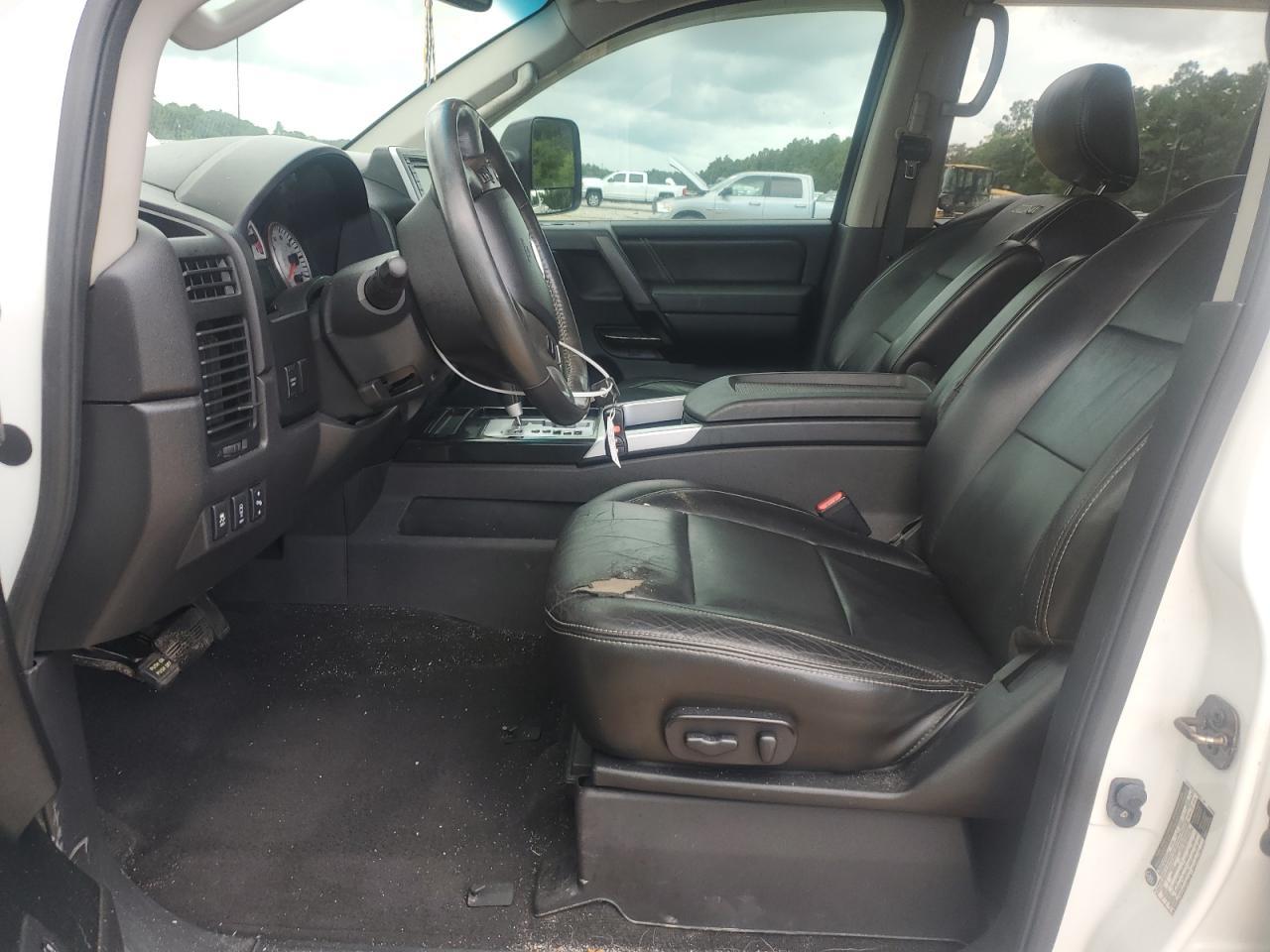 2014 Nissan Titan S - Фото 7