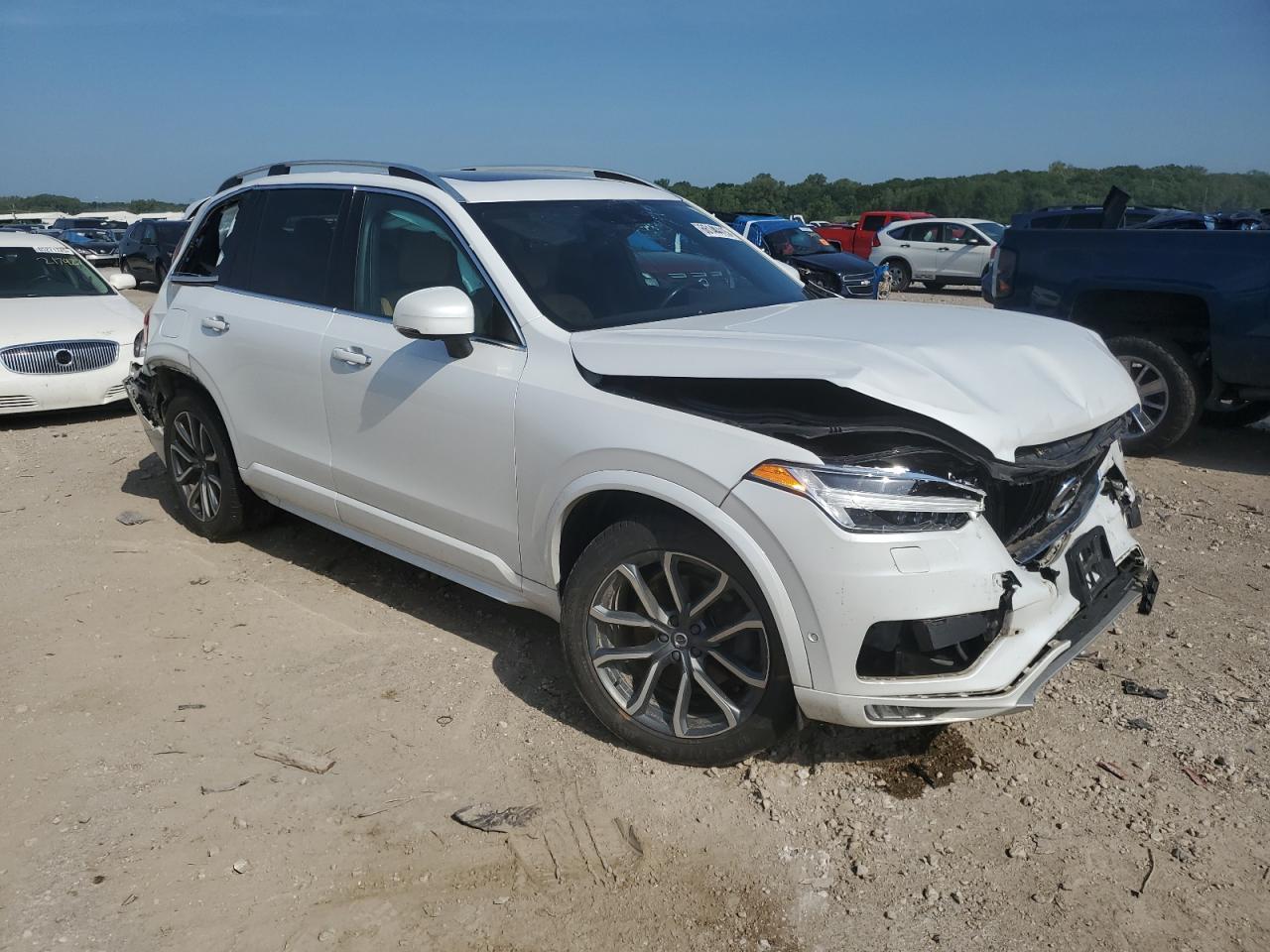 2017 Volvo Xc90 T6 - Image 4