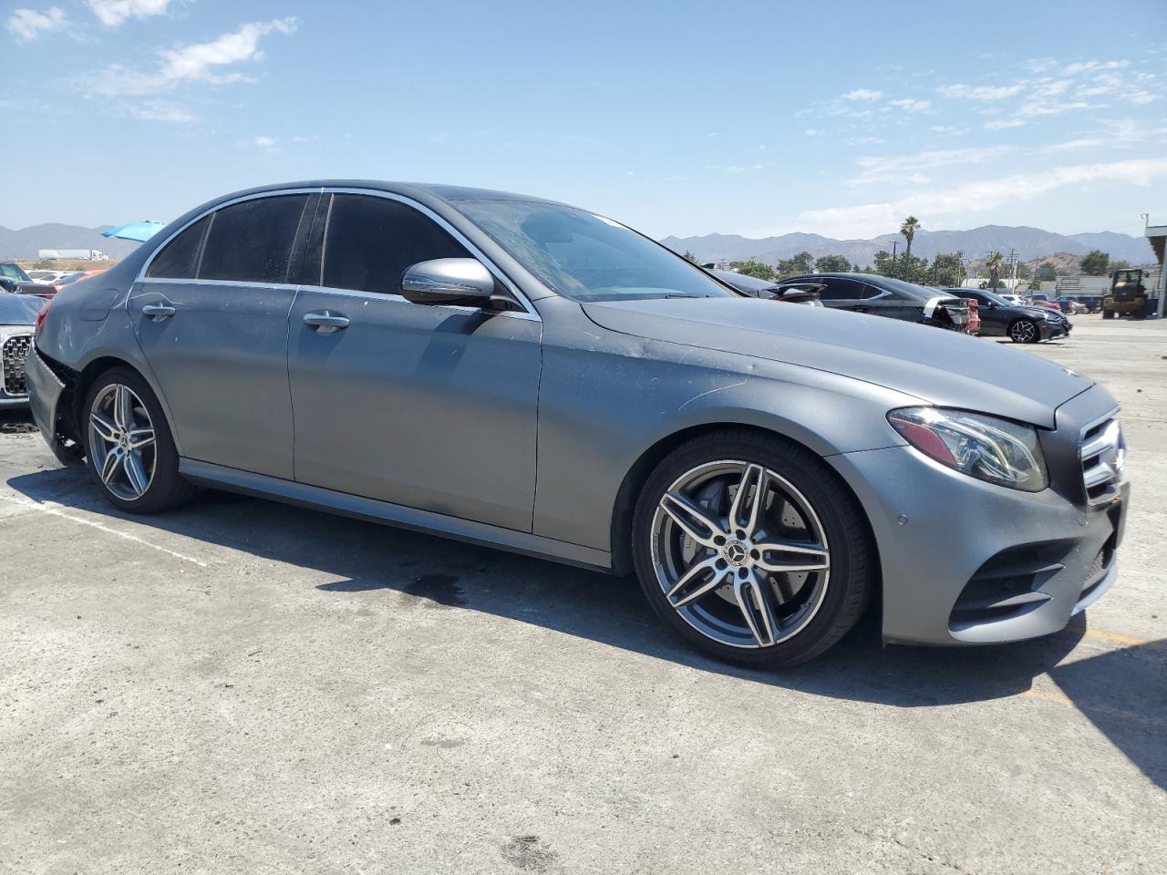 2018 Mercedes-Benz E 300 - Image 4