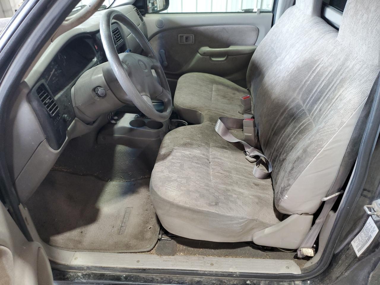 2004 Toyota Tacoma - Фото 7