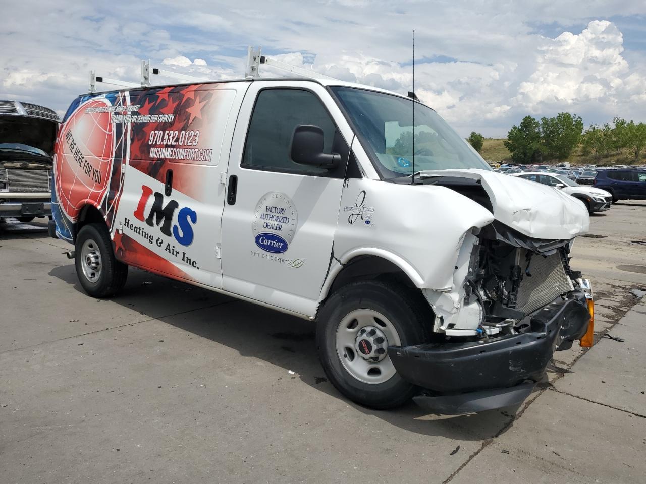 2023 GMC Savana G2500 - Фото 4