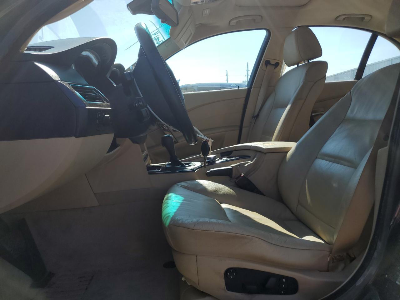 2004 BMW 525 I - Фото 7