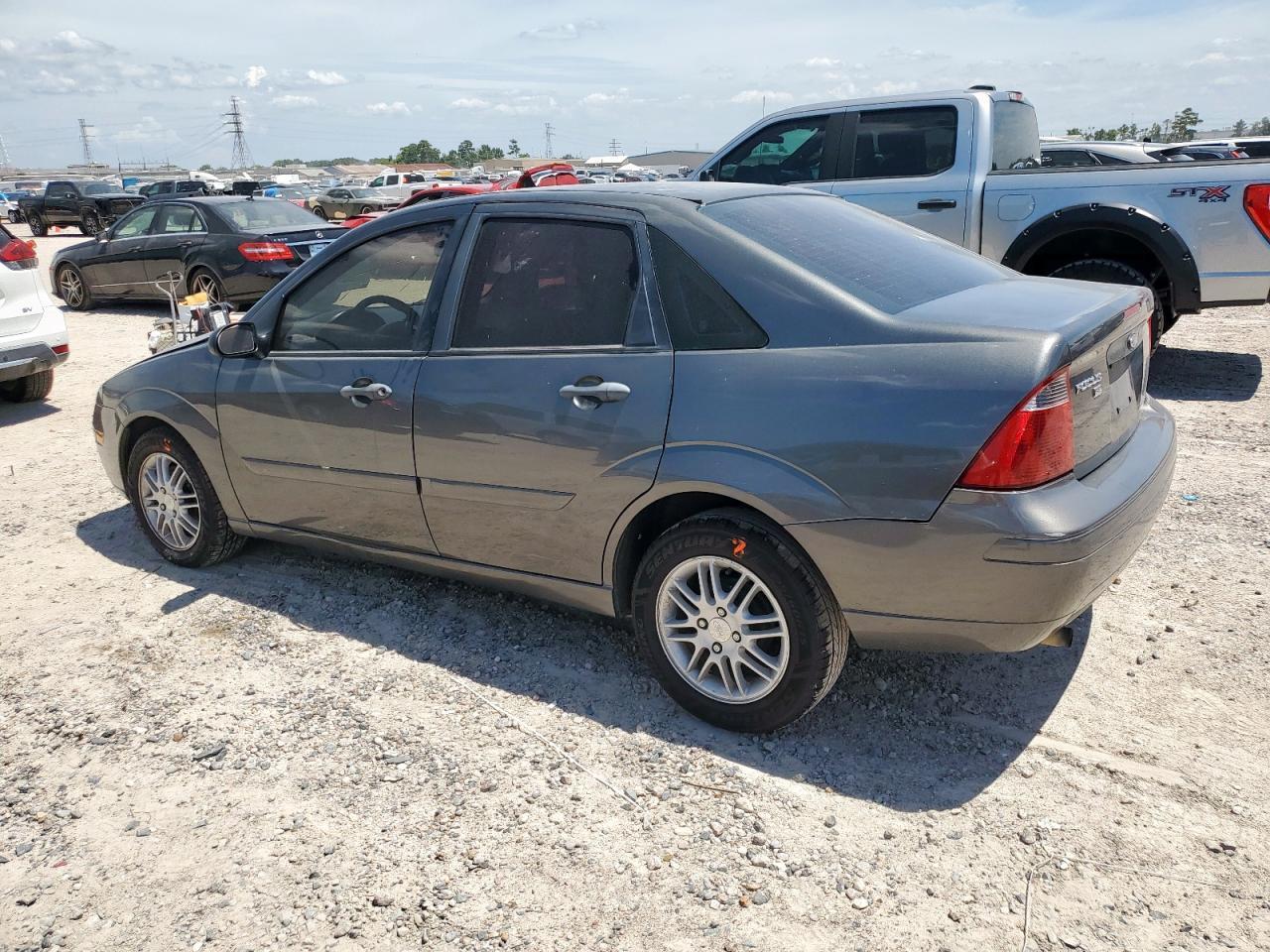 2007 Ford Focus Zx4 - Фото 2