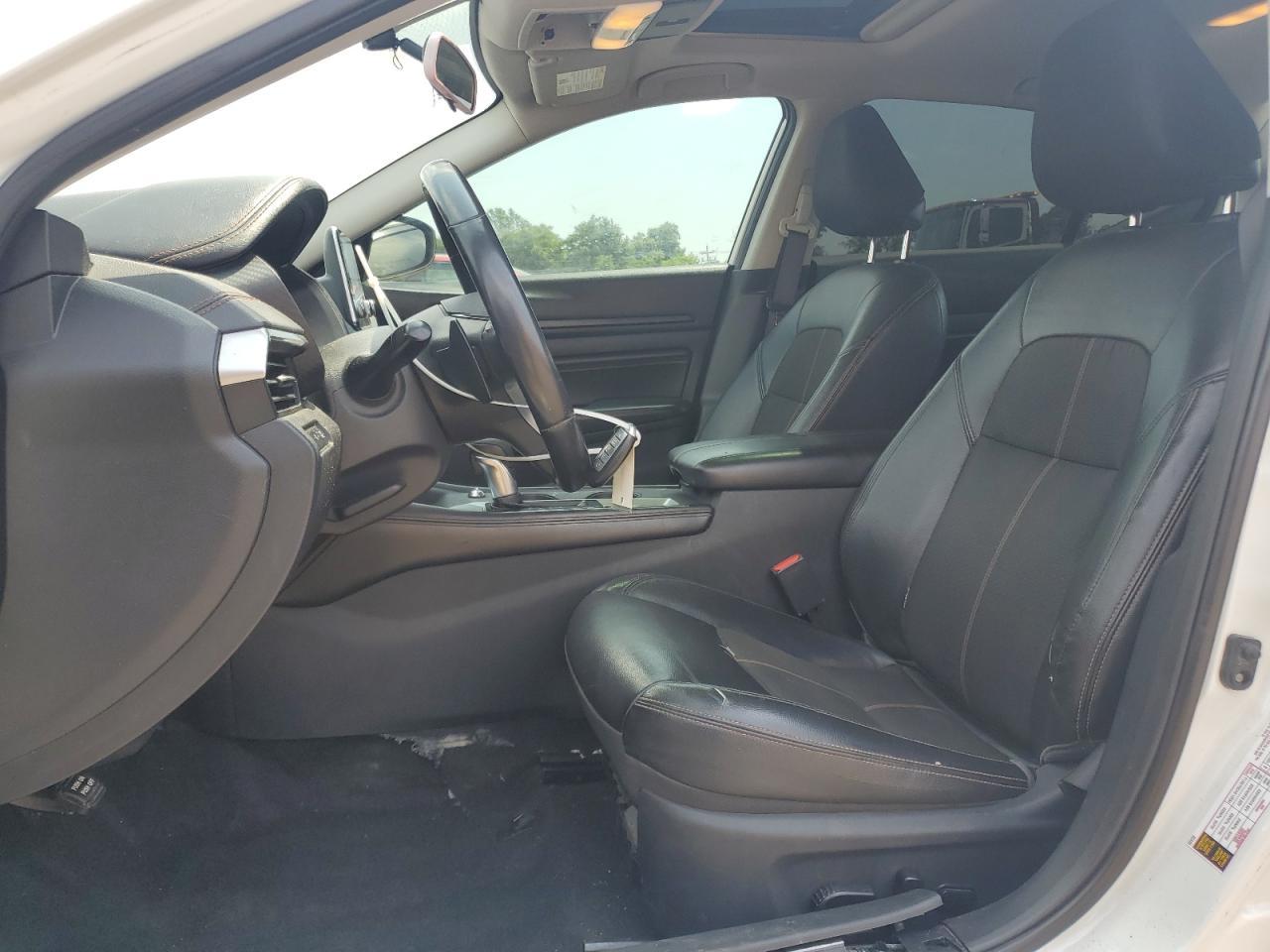 2019 Nissan Altima Sr - Image 7