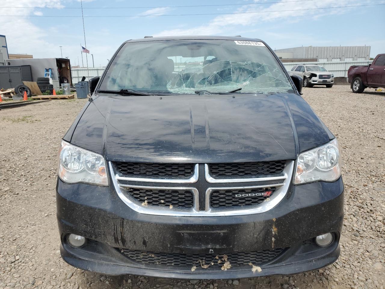 2019 Dodge Grand Caravan Sxt - Image 5
