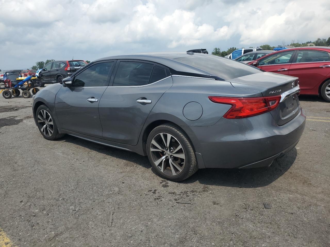 2018 Nissan Maxima 3.5S - Image 2