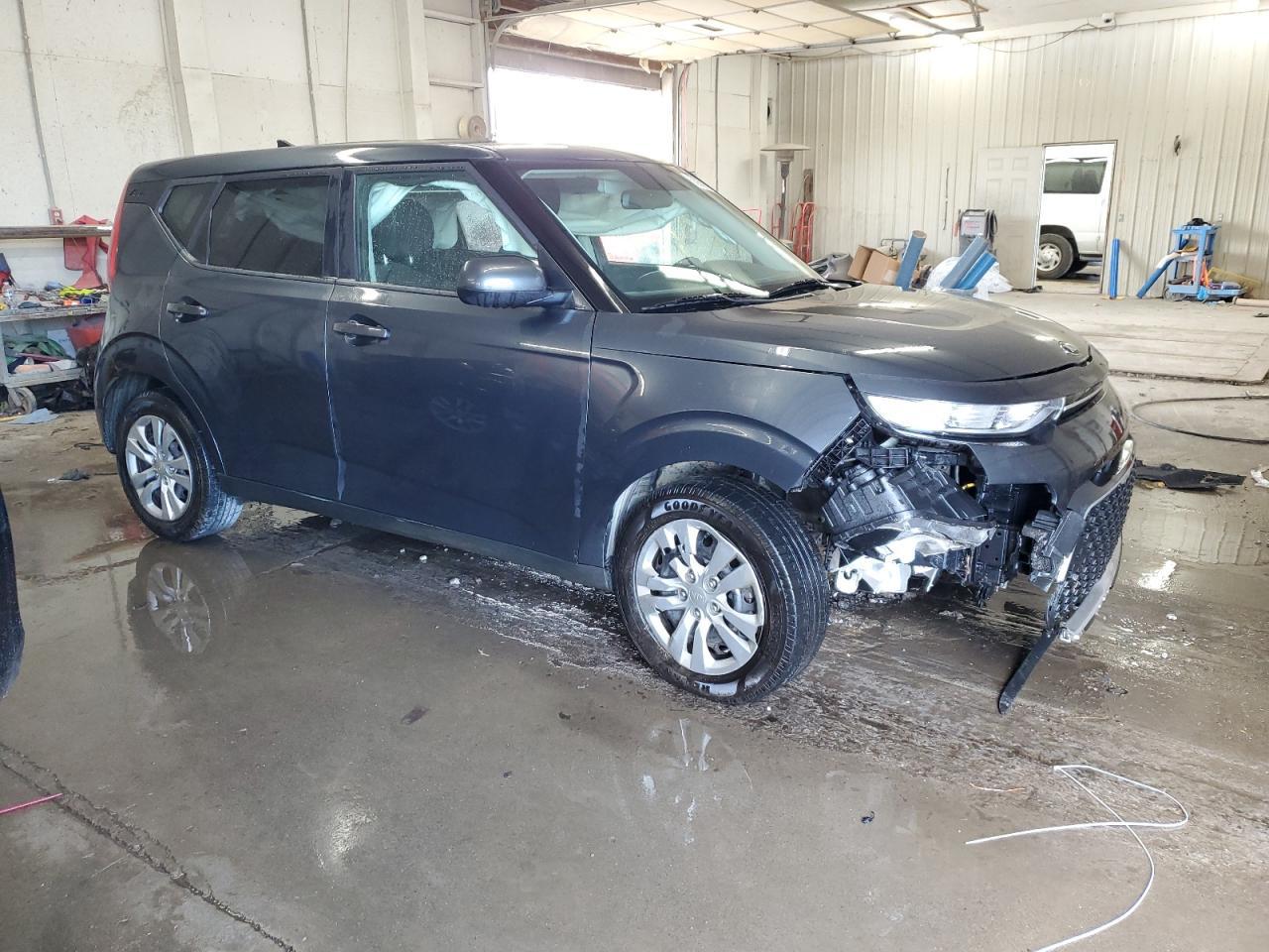 2020 Kia Soul Lx - Фото 4