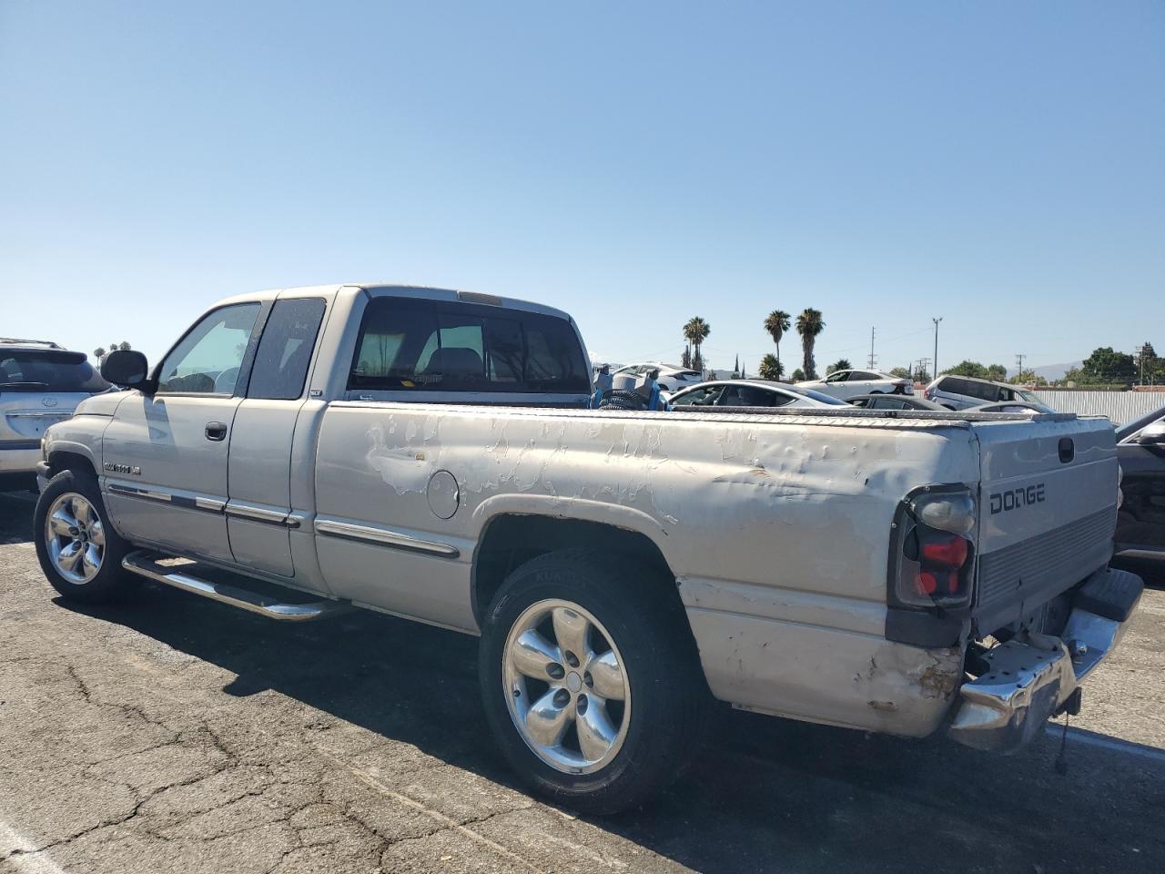 1998 Dodge Ram 1500 - Фото 2