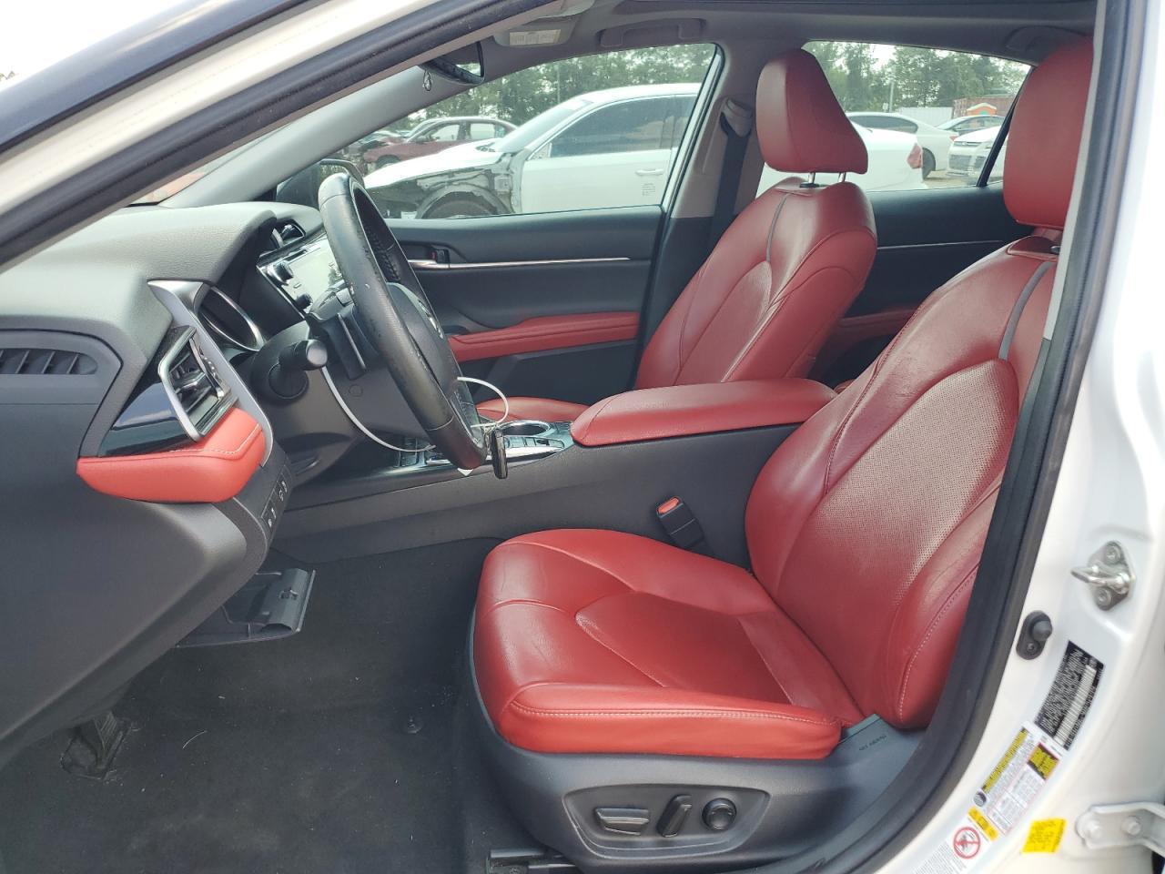 2019 Toyota Camry Xse - Фото 7