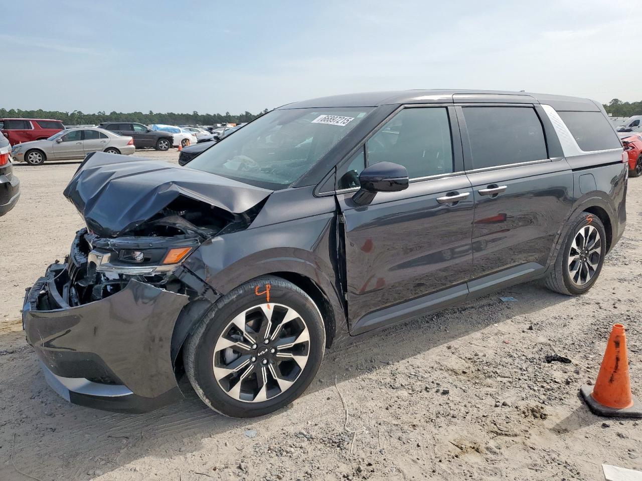 2024 Kia Carnival Ex