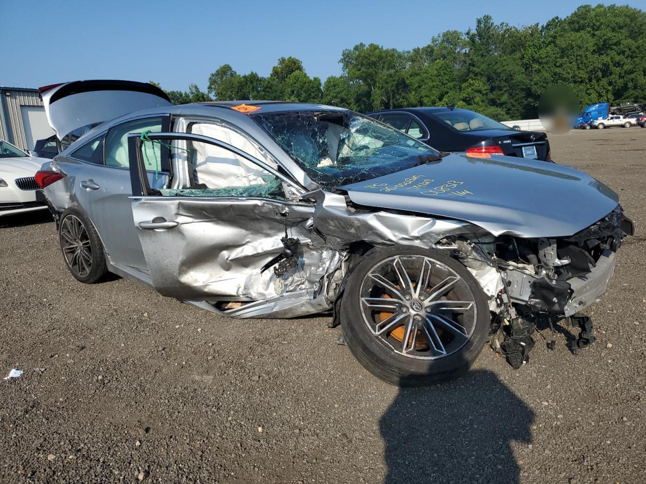 2019 Toyota Avalon Xle - Фото 4