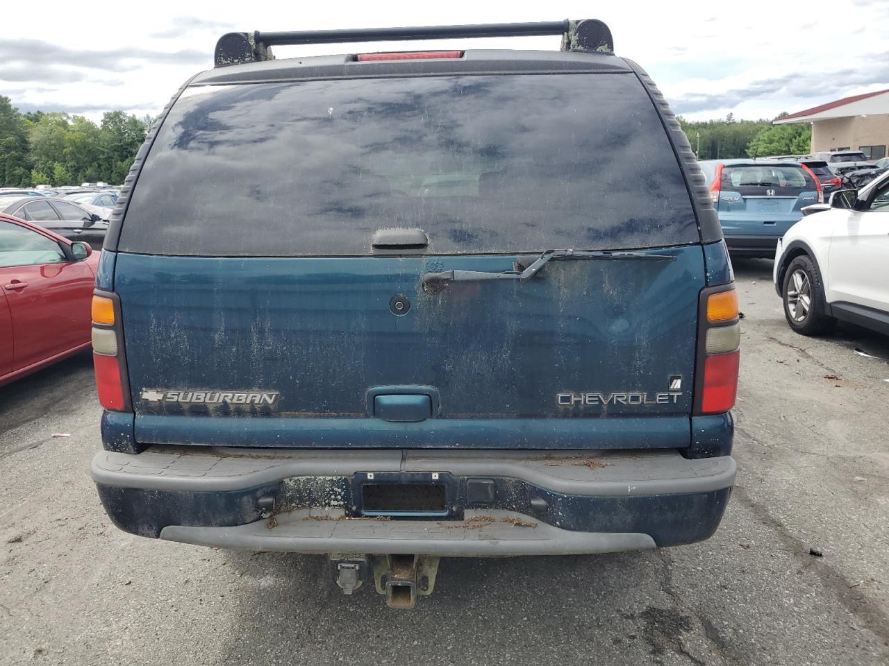 2005 Chevrolet Suburban K1500 - Image 6