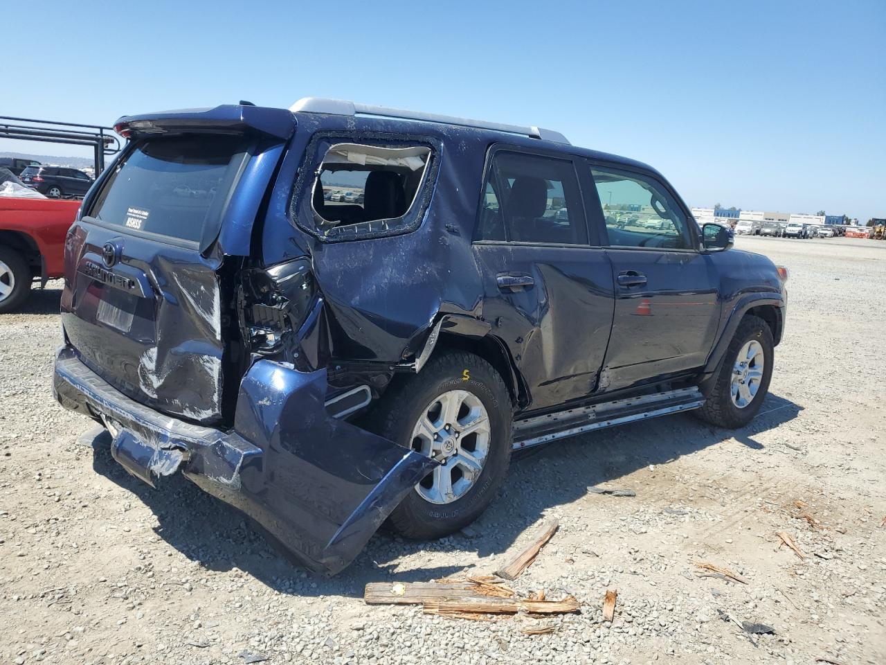 2016 Toyota 4Runner Sr5 - Фото 3