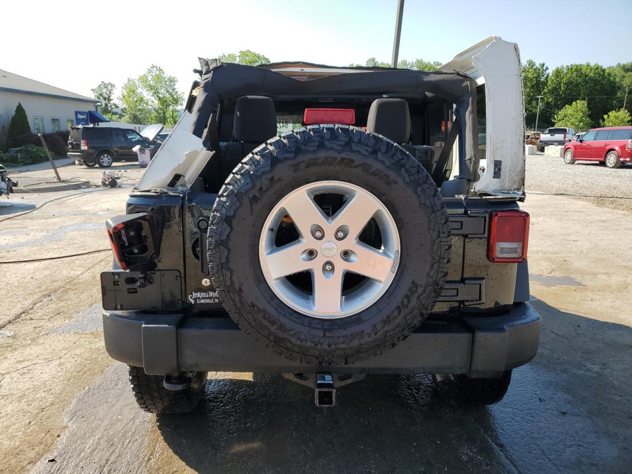 2016 Jeep Wrangler Unlimited Sport - Фото 6