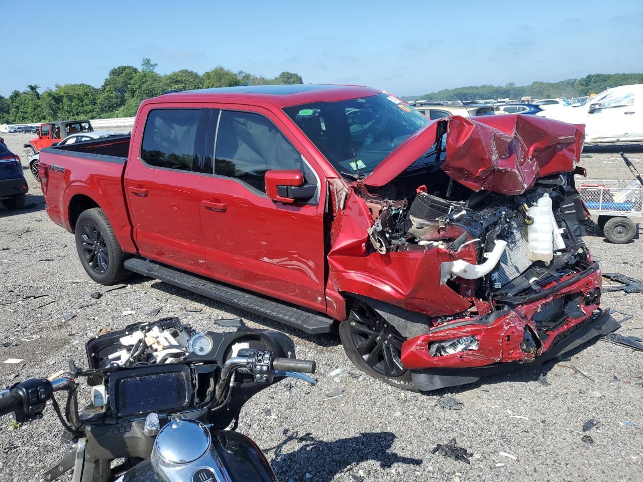 2024 Ford F150 Lariat - Image 4