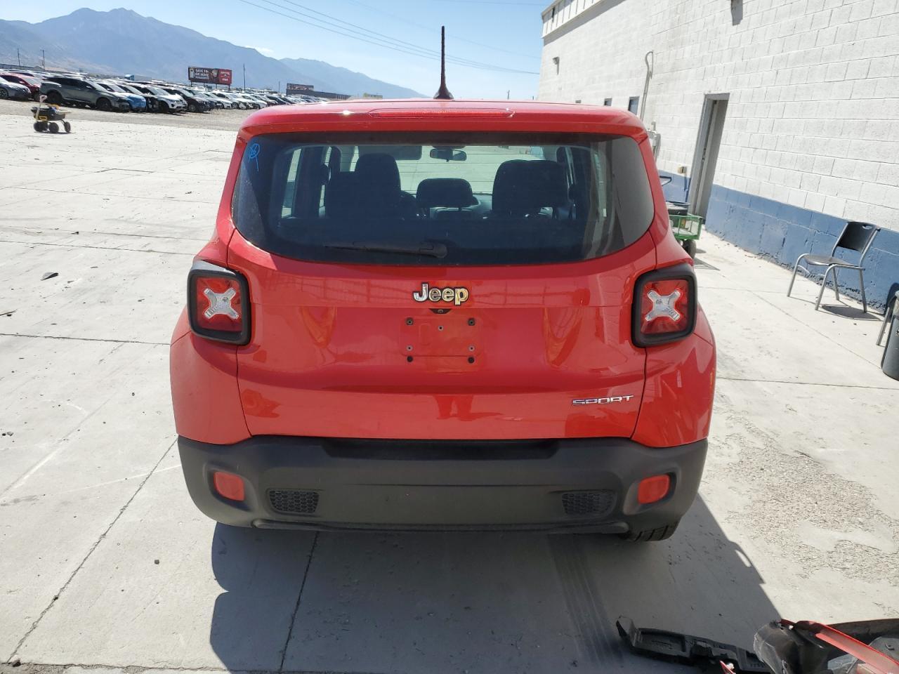 2017 Jeep Renegade Sport - Image 6